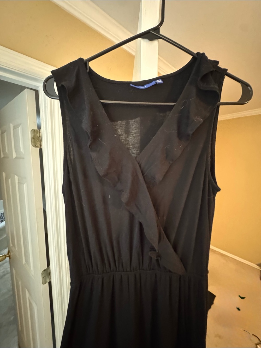 Apt. 9 Black Sleeveless Maxi Dress with Ruffle V-Neck